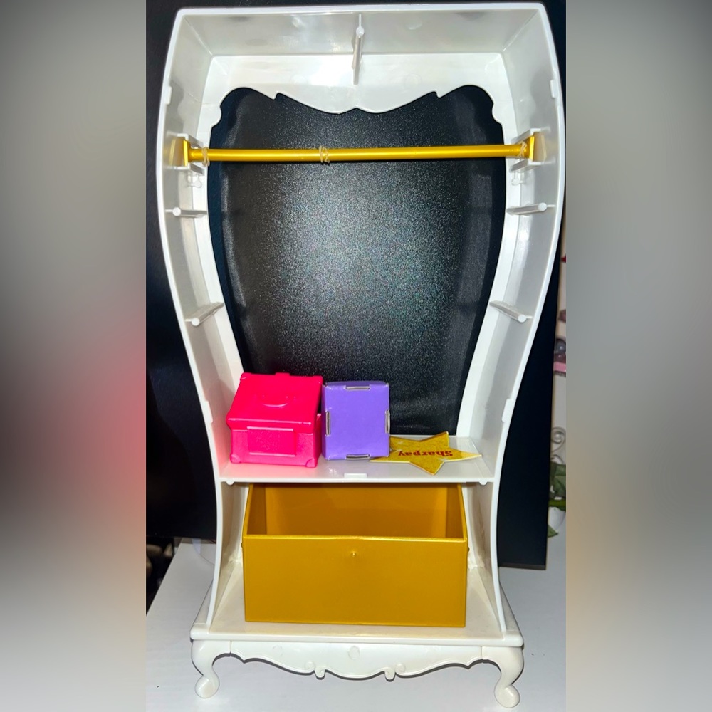 HSM Sharpay Evan’s closet